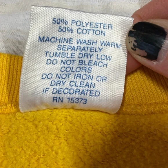 Delta Yellow Crew Neck Sweater with Tree Design Wild Hare Vintage Medium - Picture 8 of 8